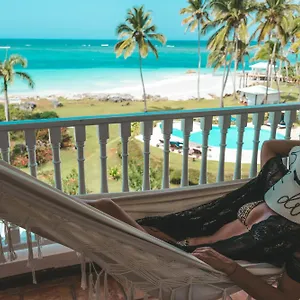 https://villa-serena.comcaribbean.com