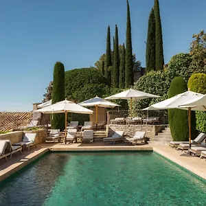 https://hotel-crillon-le-brave.fr-provencehotel.com
