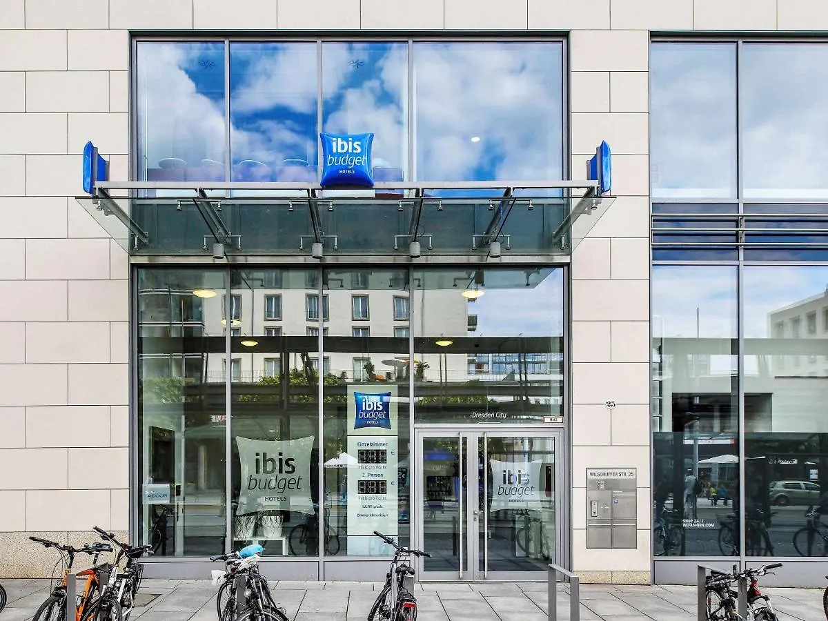 Ibis Budget Dresden City Hotel 0*,